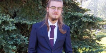 Tris šimtukus gavęs Vilniaus r. abiturientas Dominykas Saulius Žalys: „moksliukas – pravardė, kurią labai branginu“