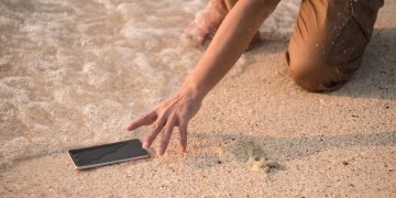 Draudikai skaičiuoja milijoną eurų perkopusius išmaniųjų įrenginių nuostolius – rugpjūtį jų fiksuojama daugiausia