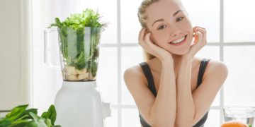 Mityba ir spuogai: kosmetologė atskleidė, kokią įtaką maistas daro mūsų odos būklei