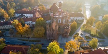 Projekto „Once in Vilnius“ kampanijoje – A. Kriščiūno, B. Tiškevič, J. Jaručio ir kitų garsių vardų užfiksuotas Vilnius