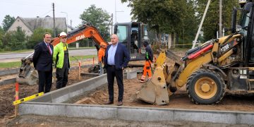 Rekonstrukcijos darbai Rudaminos turgavietėje tęsiami: darbus rangovai baigti žada 2024 m. vasarą