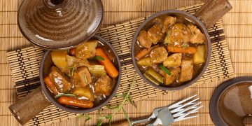 Jei saugote savo širdį ir kraujagysles, rinkitės liesiausias kiaulienos dalis: toks troškinys patiks visai šeimai