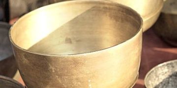 Krištoliniai skambantys dubenys – kelias į gerą savijautą