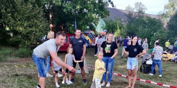 Tiltų kaimo bendruomenės projektas „Sportas visiems“ subūrė ne tik kaimo žmones