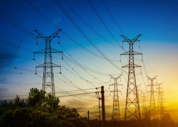 „Litgrid“ pradėjo elektros perdavimo linijos Vilnius–Neris statybos darbus