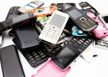 Jų yra kiekvienuose namuose – atpažinkite „nematomas“ elektronikos atliekas ir susitvarkykite