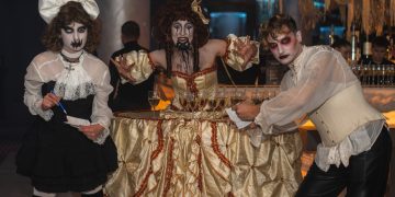 Helovino naktyje – įspūdingi garsenybių kostiumai