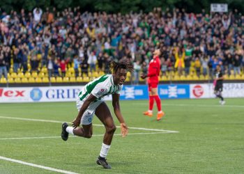 M. Oyewusi rungtyniaus Prancūzijoje