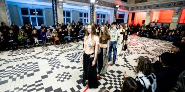 „INJEKCIJA“ reziumuoja: vyrai valdo pasaulį, bet sprendžia moterys!