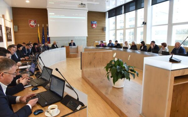 Šalčininkų rajono savivaldybės taryba priėmė gyventojams svarbius sprendimus