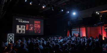Vilniuje – išskirtinės koncepcijos filmo „Kartą Vilniuje“ premjera: rinkosi žymūs kviestiniai svečiai