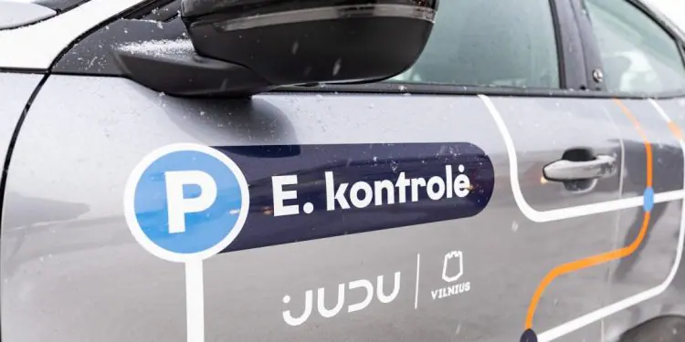 Į Vilniaus gatves išvažiuoja e. kontrolės automobilis