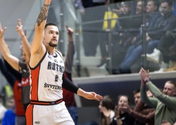 Gimtadienį švenčiantiems fanams „Rytas“ padovanojo pergalę