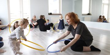 Šokis, kūdikiai, neuroįvairovė vilnietės choreografės Birutės Banevičiūtės 30 metų kūrybos kontekste