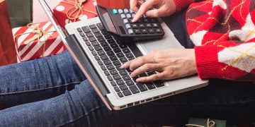 Beveik pusė gyventojų Šv. Kalėdos sutiks kukliau nei pernai