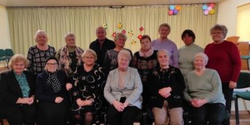 Kalbėjimas apie „akmenis ant dūšios“ arba kaip biblioterapija senjorams gali padėti įveikti...