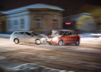 Susidūrus automobiliams mažametė pateko į ligoninę