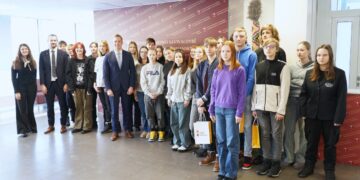 Savivaldybėje lankėsi Vilniaus r. Buivydiškių pagrindinės mokyklos mokiniai