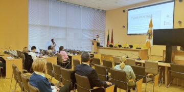 Pedagogams ir švietimo įstaigų darbuotojams – mokymai aplinkosaugos tema