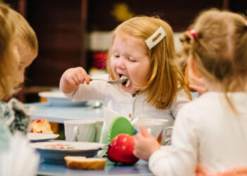 Sveikas maistas darželiuose – patenkinti ir vaikai, ir jų tėvai