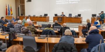 Gaisro suniokotą Viršuliškių daugiabutį planuojama atstatyti dar šiemet