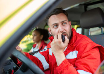 Skubios pagalbos numerio 112 diena: kaip jis atsirado ir kaip pagalbą kvietėme anksčiau?