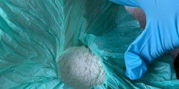 Rastas didelis kiekis narkotiko, pakeitusio heroiną