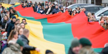 Iškilmingas Vasario 16-osios minėjimas Nemenčinėje