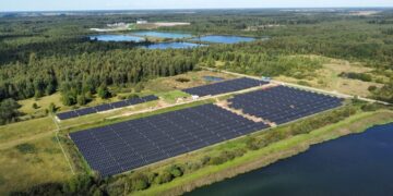 Vilniaus miesto savivaldybės pastate naudojama saulės energija