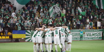 Starte namuose – šešių įvarčių trileris