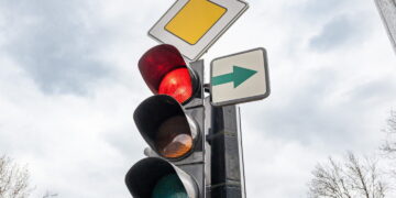 Į 15 sostinės sankryžų grįžta žaliosios rodyklės