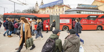 Sostinės viešasis transportas kursuos 54 proc. dažniau: nauji vežėjai užtikrins daugiau maršrutų ir trumpesnį laukimo laiką