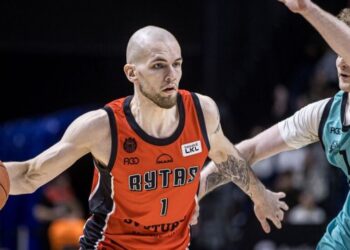 Karštame sostinės derbyje – „Ryto“ pergalė prieš „Wolves“