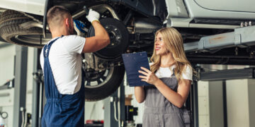 Daugiau nei ketvirtadalis vairuotojų vėluoja atlikti techninę apžiūrą: kaip to išvengti?