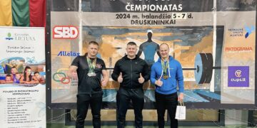 Teisėjas Virginijus Kanapinskas ketvirtą kartą tapo Lietuvos jėgos trikovės čempionu