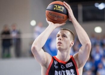 Jonaviškiai „Rytui“ nusileido su iššovusiu aukštaūgiu, bet be išvaryto V. Šeškaus