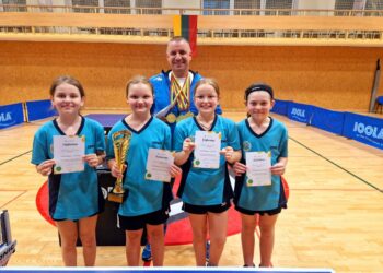 Mergaitės iš Mickūnų tapo Lietuvos stalo teniso čempionėmis