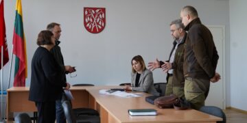 Pradedama kova su Bukiškio gyvenvietės teritorijoje aktyviai besiveisiančiais šliužais