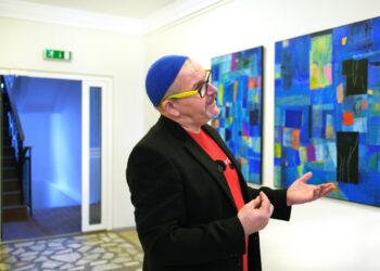 Houvalto dvare Maišiagaloje atidaryta Gintauto Vaičio tapybos paroda „Spalvų impresijos“