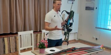 Susitikimas su olimpiečiu Karoliu Dombrovskiu Nemenčinėje