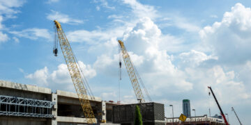 Lietuva skiria 5 milijonus eurų Ukrainos mokyklų ir darželių atstatymui