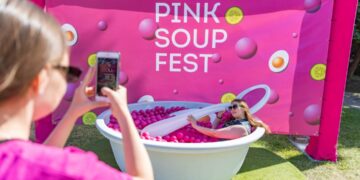 Jau šį savaitgalį Vilnius nusidažys šaltibarščių spalva, bus eismo ribojimų