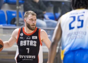 „Pieno žvaigždės“ savo sezoną uždarė nesutramdydamos „Ryto“ puolimo mašinos