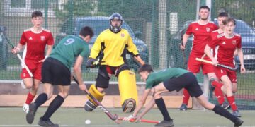 Nemenčinės sporto mokyklos žolės riedulio komandai sidabro medaliai