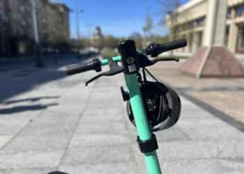 Per mažiau nei mėnesį Vilniuje dingo 80 proc. „Bolt“ šalmų
