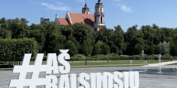 Pirmąją balsavimo iš anksto dieną Europos Parlamento rinkimuose balsavo 21,5 tūkst. žmonių