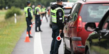 Ilgąjį Joninių savaitgalį sustiprintos policijos pajėgos