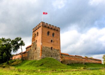 Pirmasis vasaros festivals Medininkų pilyje