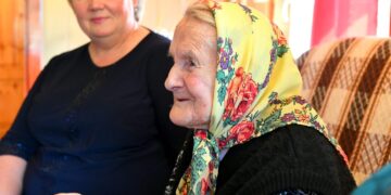 Neįtikėtina – pasveikinta senolė sulaukusi 105-tojo gimtadienio