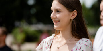 Teatro projektas „Kalbantys jausmai“ – jaunimo emocijos virstančios poezija